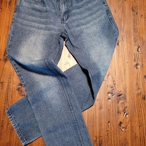 UNIVERSAL  GENIOUS jeans